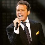 ¡Luis Miguel murió! Un doble lo suple en sus conciertos luis miguel