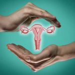 Útero hecho de 10.000 compresas conciencia y rompe récords en la India india