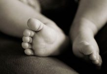Vendía a sus hijos porque le «estorbaban» para salir con hombres rusia