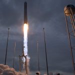 La NASA planea enviar humanos a Marte y a la Luna cube stats