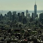 VIDEO: Una grúa fuera de control golpea un rascacielos de 85 pisos en Manhattan estados unidos