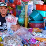 Mercado de Chinandega ya oferta la tradicional gorra de la Purísima nicaragua