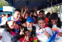 Bluefields se desbordó para recibir y acompañar al gran «Chocolatito» bluefield