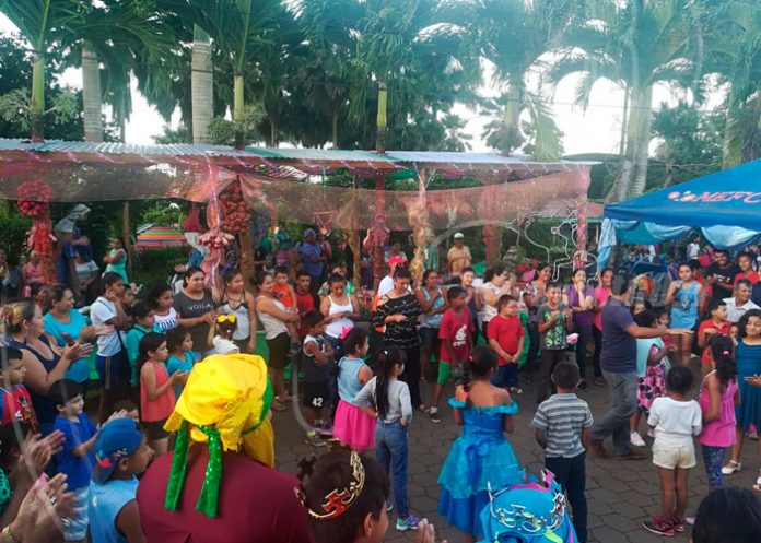 r4_1OhFcwf nueva guinea