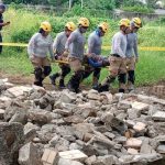 Ejercicio: Bomberos rescatan a persona atrapada entre escombros en Managua nicaragua