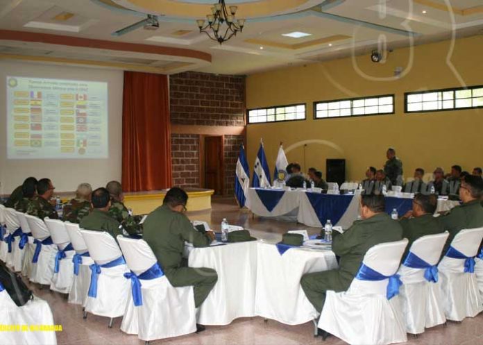 reunion-ejercito-02 nicaragua