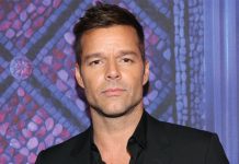 Con tiernas fotos, Ricky Martin presenta a su cuarto hijo en redes jwan yosef