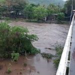 Lluvias provocan desborde del río en puente de Tecolostote, Boaco nicaragua