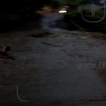 Captan en video como violenta corriente arrastra a un hombre en Estelí nicaragua