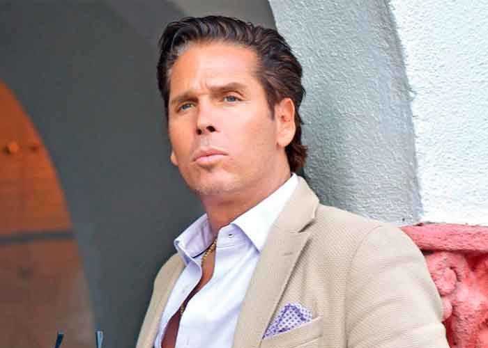 roberto-palazuelos mexico