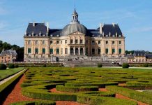 Delincuentes roban 2 millones de euros en joyas de un castillo francés