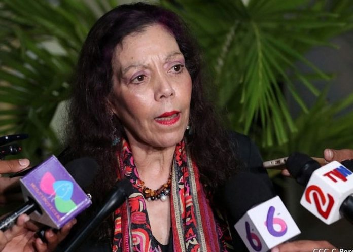 rosario-murillo_Uu7C1l0