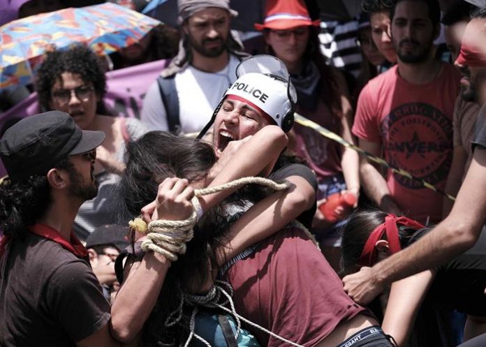 rr_LuI5TAI costa rica