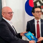 Libro Azul, de Rubén Darío, es traducido al idioma coreano nicaragua