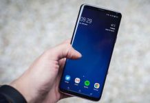 Galaxi S10 desbloqueado con una huella impresa tecnologia