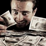 Encuesta refleja que el dinero ‘compra’ ahora más felicidad que antes dinero