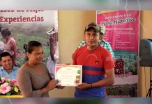 INTA y Misión Taiwán entregan reconocimientos a miembros de escuelas de campo nicaragua