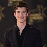 Shawn Mendes muestra su espectacular figura posando para Calvin Klein canada