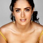 ¡Enormes Globos de Oro! Así impactó Salma Hayek con su escote estados unidos