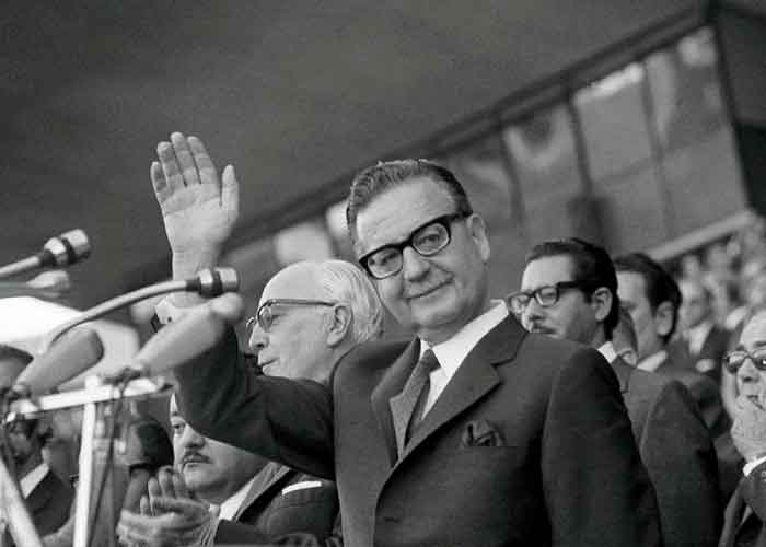 salvador_gLlCVvM miles