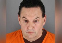 Una servilleta ayuda a detener al sospechoso de un crimen en 1993 estados unidos