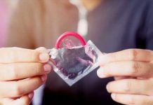 Condenado a 10 años de cárcel por no decir a parejas que tiene VIH estados unidos