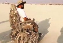 La silla de ruedas araña que se viraliza en las redes video viral
