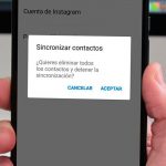 Así puedes saber si Facebook tiene guardado tu historial de llamadas y SMS facebook