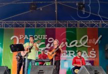 Festejando a la mujer empoderada en el Parque de Ferias mujeres