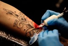 Esto le puede ocurrir a tu piel con la tinta de tatuaje esto