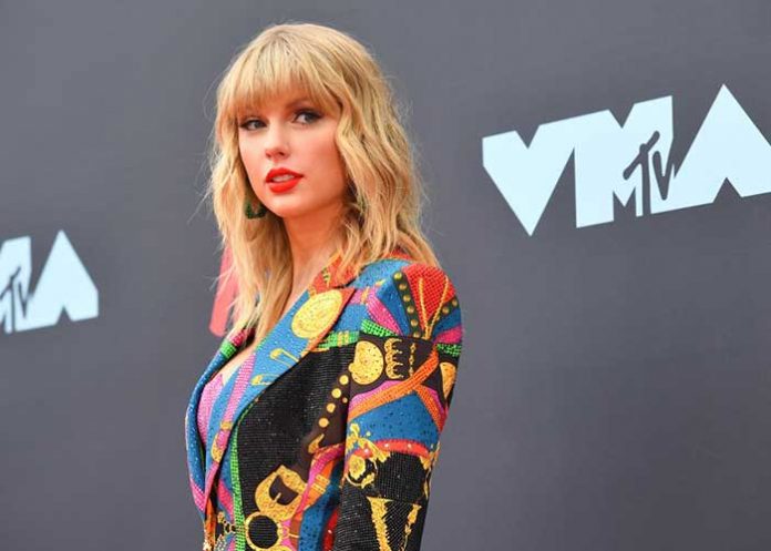 taylor-swift video viral