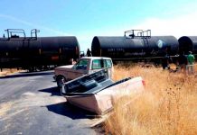 México: Choque entre camioneta y tren deja 5 personas fallecidas