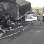 Camión arenero toma fuego cuando iba en marcha en Tipitapa nicaragua