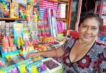 Comerciantes de pólvora esperan buenas ventas durante la temporada