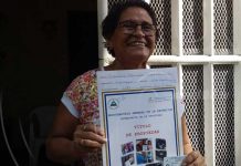 Entregan títulos de propiedad a familias en San Judas, Managua nicaragua
