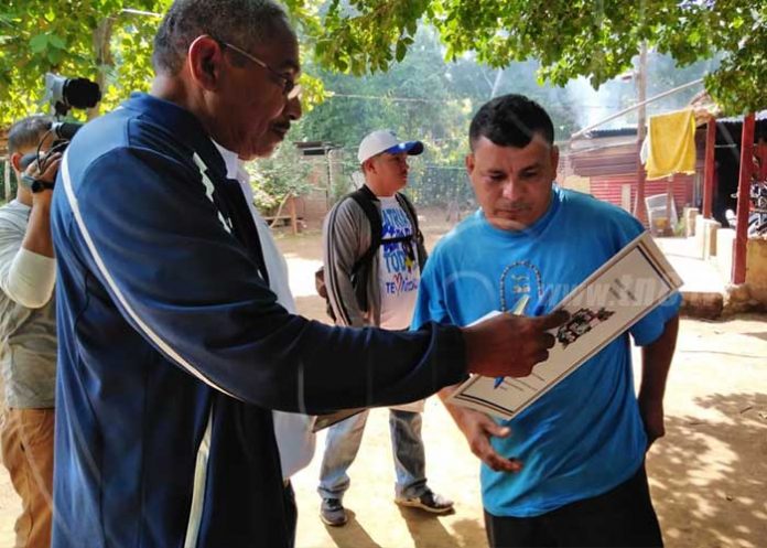 titulos-dos nicaragua