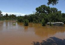 Poderosas tormentas causan 30 tornados en el centro de EE.UU estados unidos