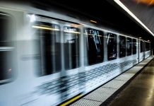 Pasajeros de un tren que une París con Barcelona quedan atrapados en túnel europa