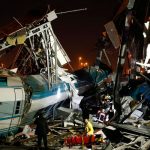 Tren colisiona  a alta velocidad dejando al menos 46 heridos y 7 muertos en Ankara turquia