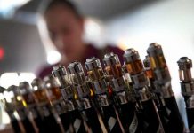 Tribunal congela prohibición de cigarrillos electrónicos de sabores estados unidos