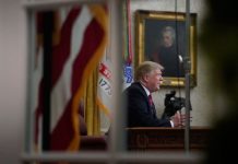 Líderes Demócratas criticaron el discurso de Donald Trump y exigien que reabra la Administración estados unidos