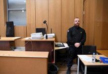 Policías franceses a juicio por presunta violación de una turista canadiense francia