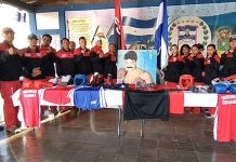 Entregan uniformes a selección de boxeo en Granada para copa Alexis Argüello nicaragua