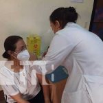 Adultos mayores y pacientes crónicos reciben vacuna COVID-19 en Jinotega nicaragua