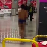 Mujer se pasea como Dios la trajo al mundo en aeropuerto de Miami miami