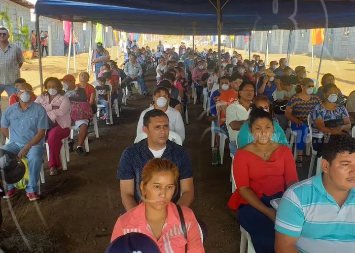 Segunda entrega de viviendas del proyecto Bismarck Martínez nicaragua
