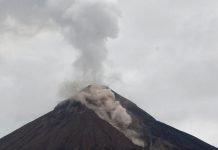 Volcán de Fuego aumenta nuevamente su actividad con fuertes explosiones guatemala