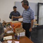 Uruguayos acuden a las urnas en segunda vuelta presidencial uruguay