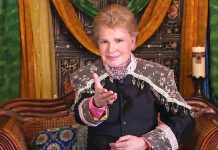 Las fotos de Walter Mercado cuando era joven conmueven al mundo estados unidos