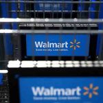 Canadá : Walmart retira suéter de Santa drogándose con coca canada